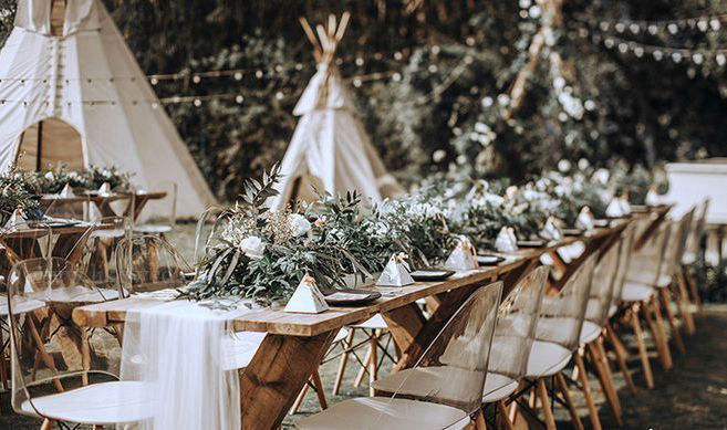 一生只有一次的婚禮，當然要留下美好的回憶，但是第一次結婚知道婚禮該從何準備嗎？要準備什麼？注意哪些眉眉角角的細項嗎？就讓我用這篇文章來告訴你吧！讓你輕輕鬆鬆的準備婚禮，不再手忙腳亂，一邊享受籌備婚禮的過程，最後感受婚禮當天最美的時刻！相信能準備一個只屬於自己最夢幻的婚禮！